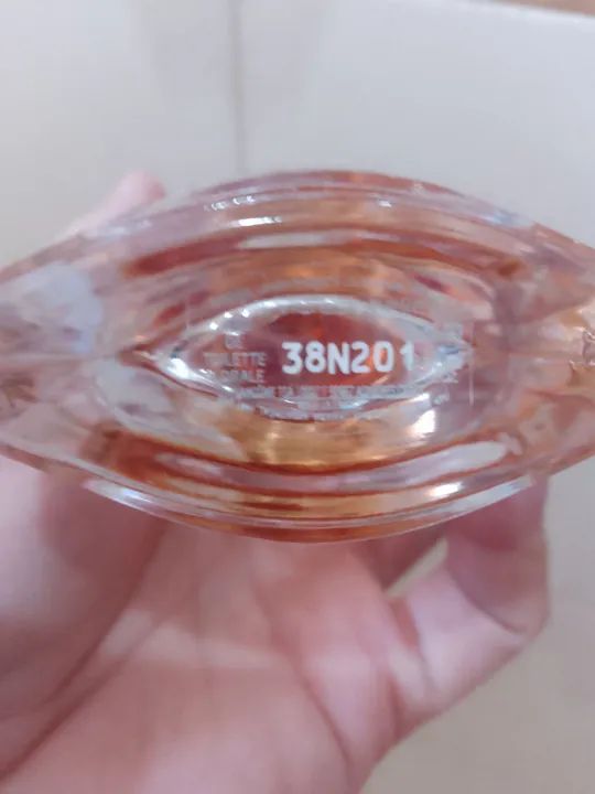 Lá vie florale edt, 50ml, leia a descrição. - Foto 2