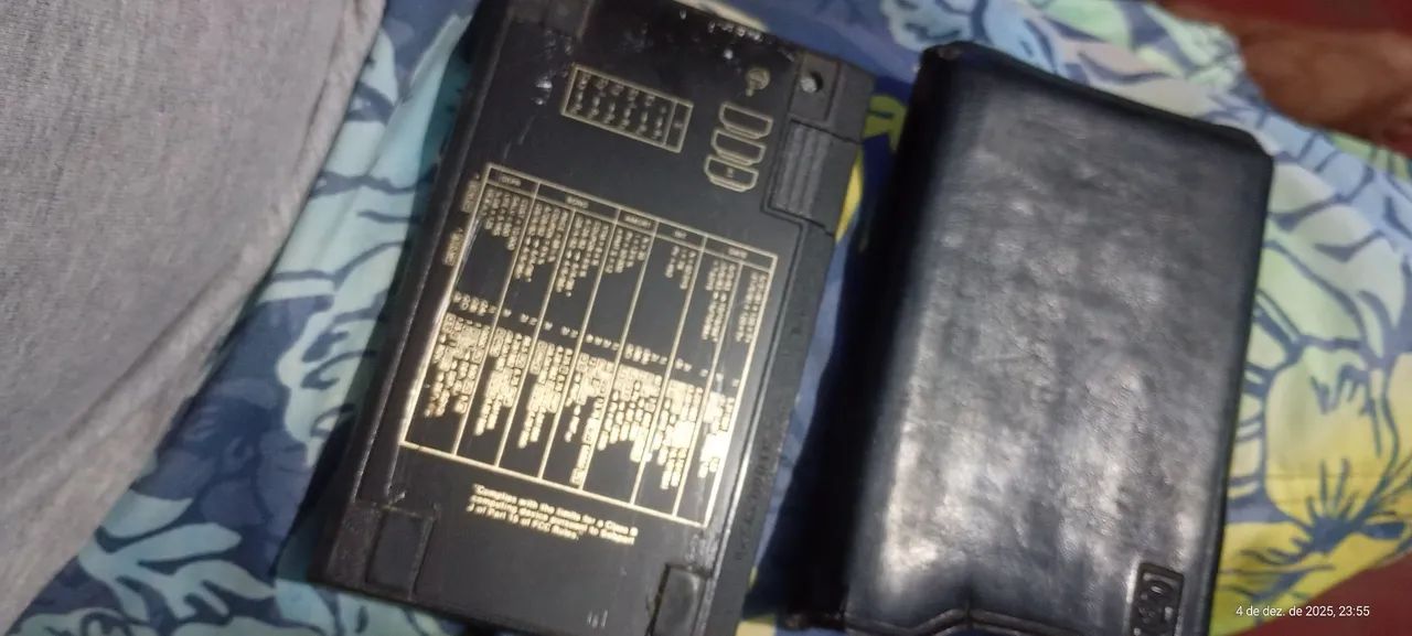 Calculadora científica Hp antiga falta apenas as pilhas. - Foto 3