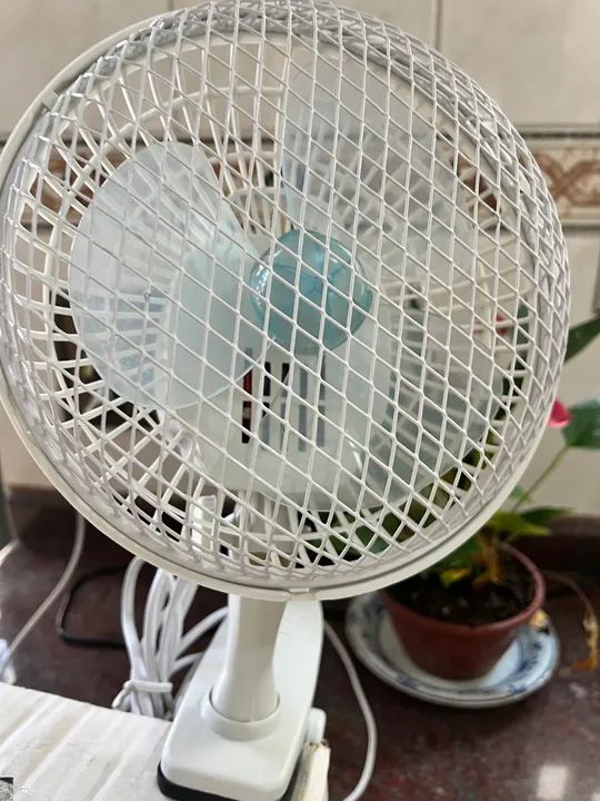 Ventilador de Mesa Clip - Portátil e prático - Foto 2