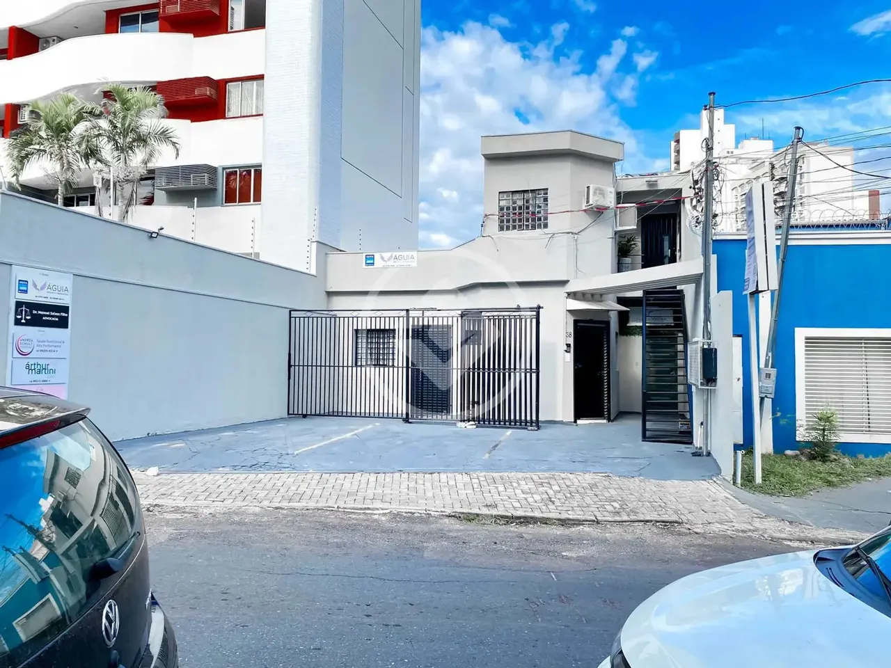 Salas para locação em centro comercial com 16m², Bairro Goiabeiras R$ 1.500,00 codigo: 474