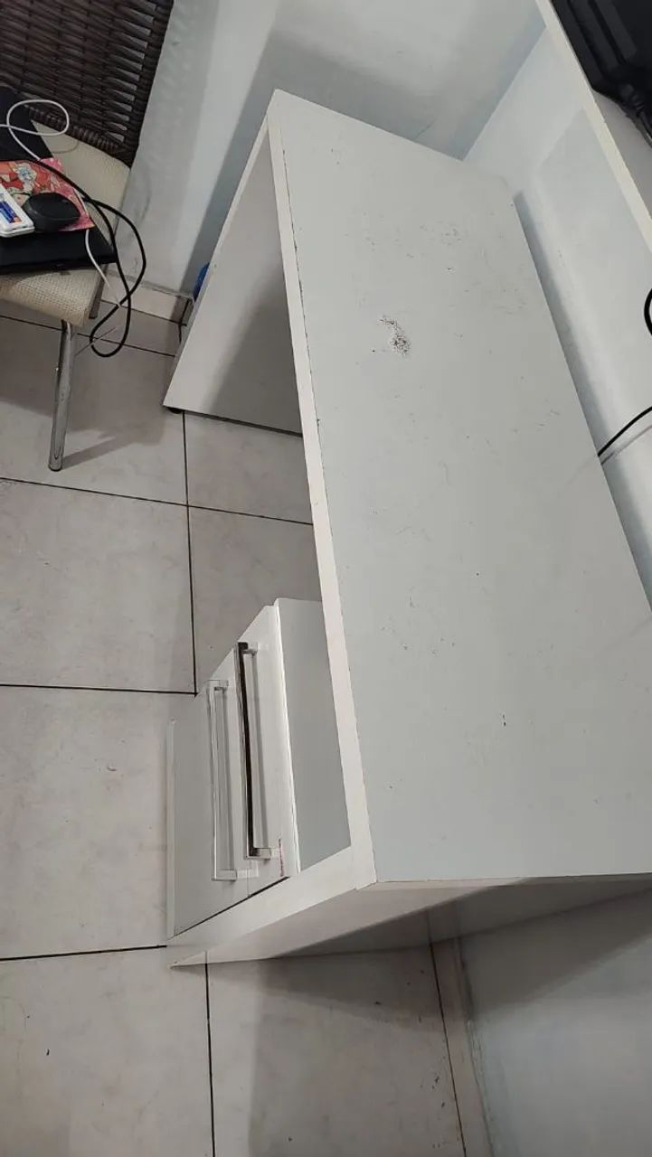 Mesa de estudo64375105028611120