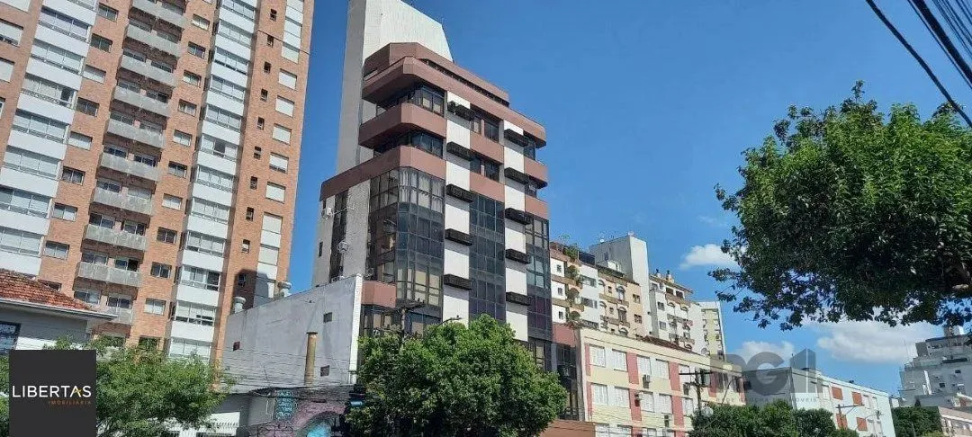 sala com 35,60 m² de área privativa no edifício Erico Veríssimo Center