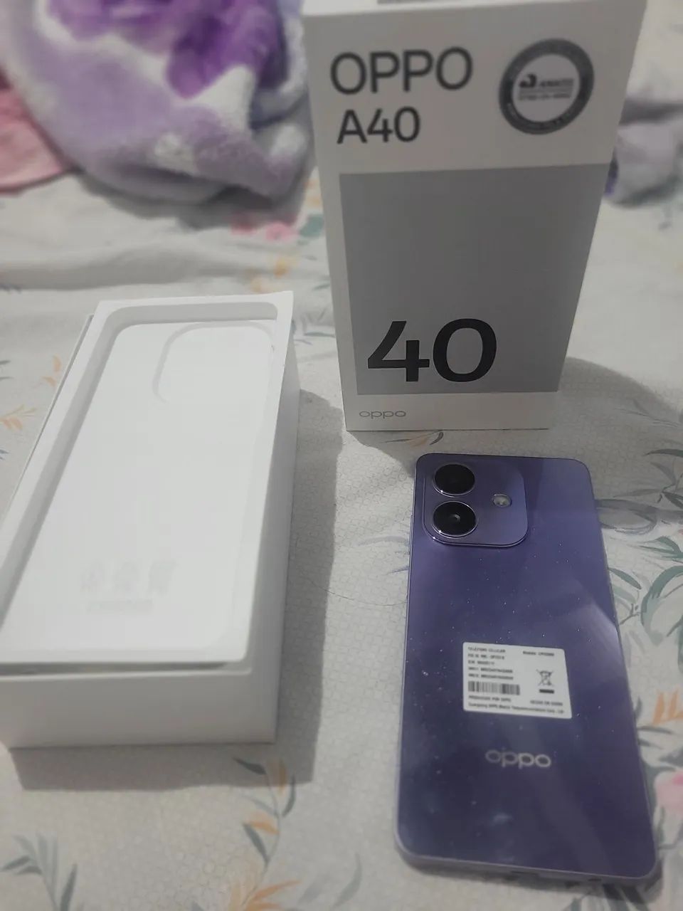 Oppo 40 na caixa  - Foto 2