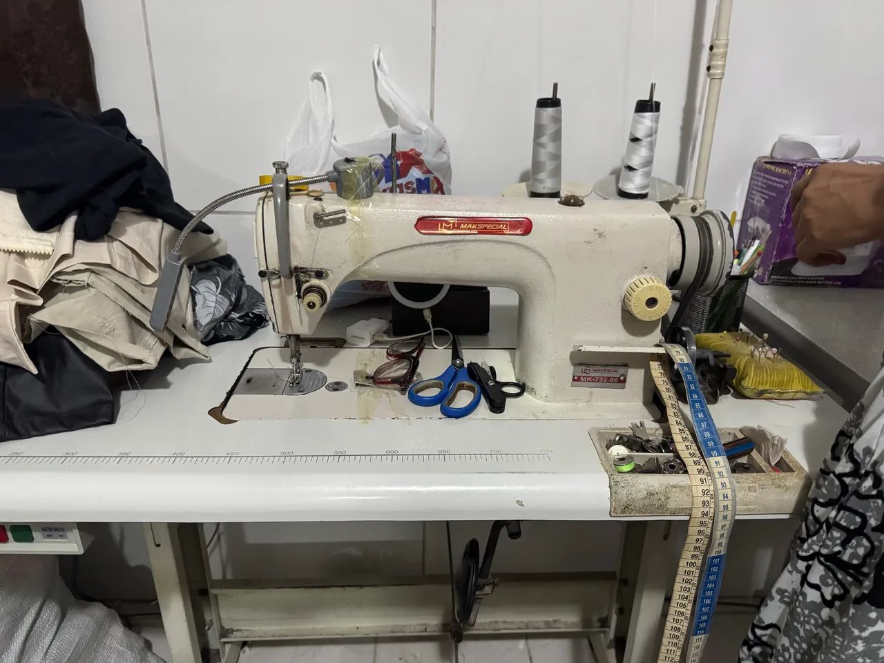 Straight sewing machine64296496507649121