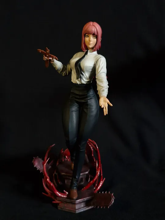 Action Figure Makima de Chainsaw Man
