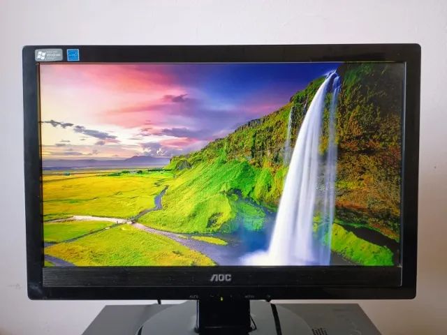 Monitor AOC 1619SWA LCD 15.6" - Preto - Widescreen