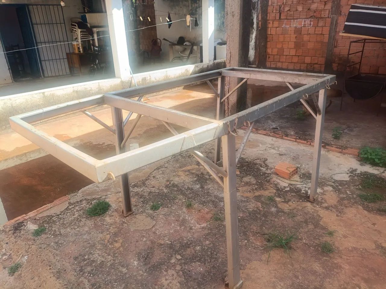 Vendo esse suporte de carroceria de pick up 