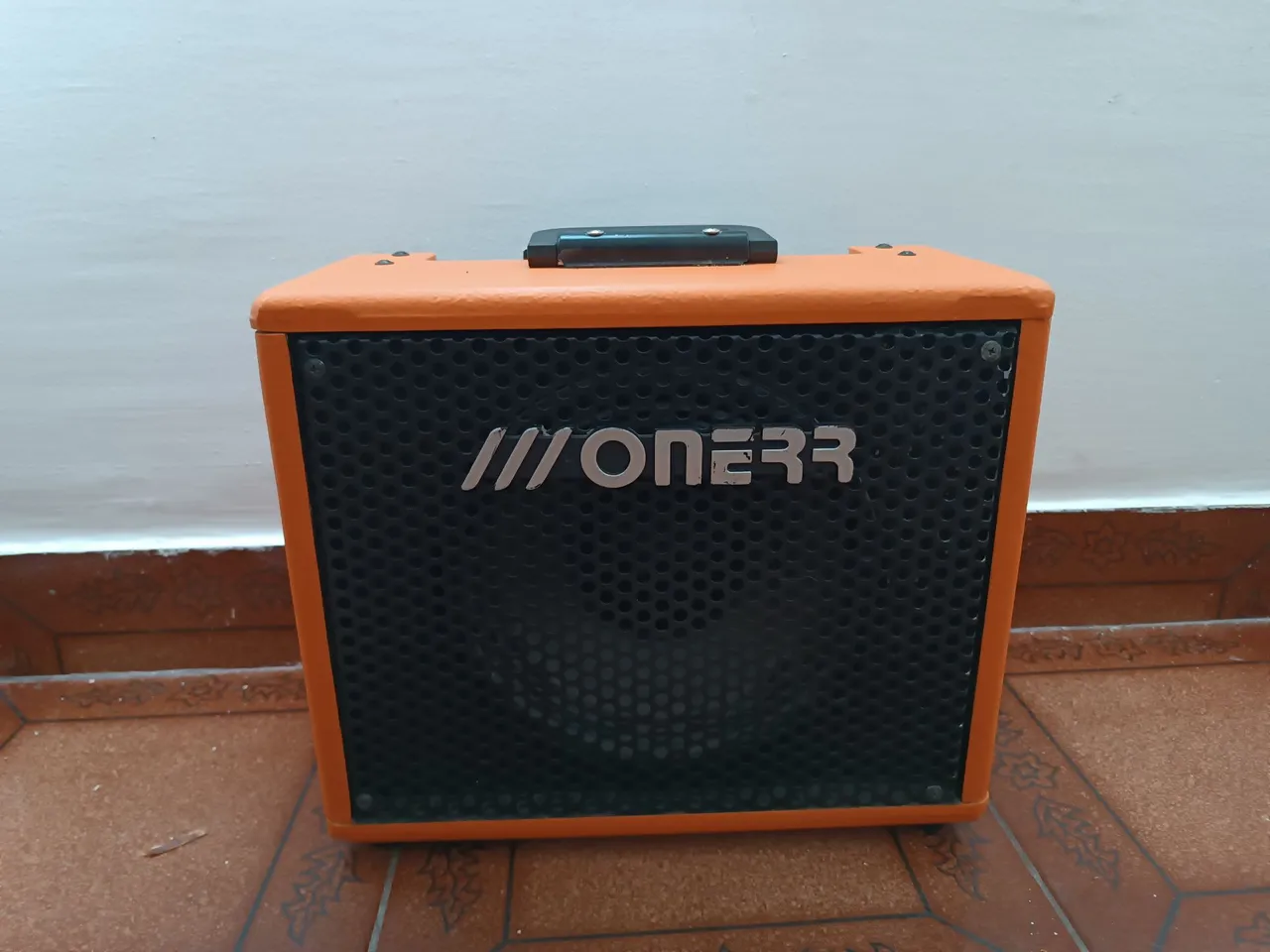 Amplificador ONERR para guitarra pra sair HOJE