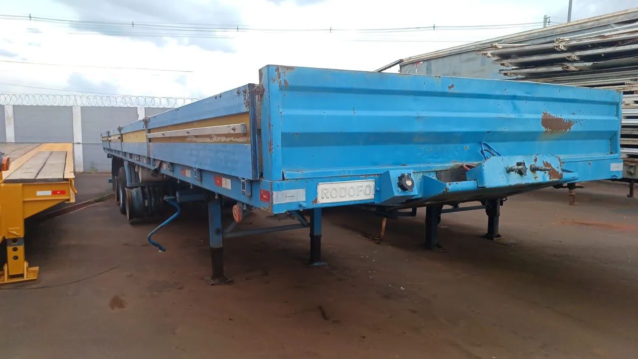 Carreta Porta Container 2007