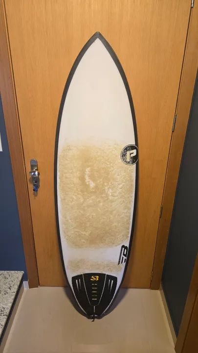 Prancha de Surf Pro ilha black eye 5'11 35L