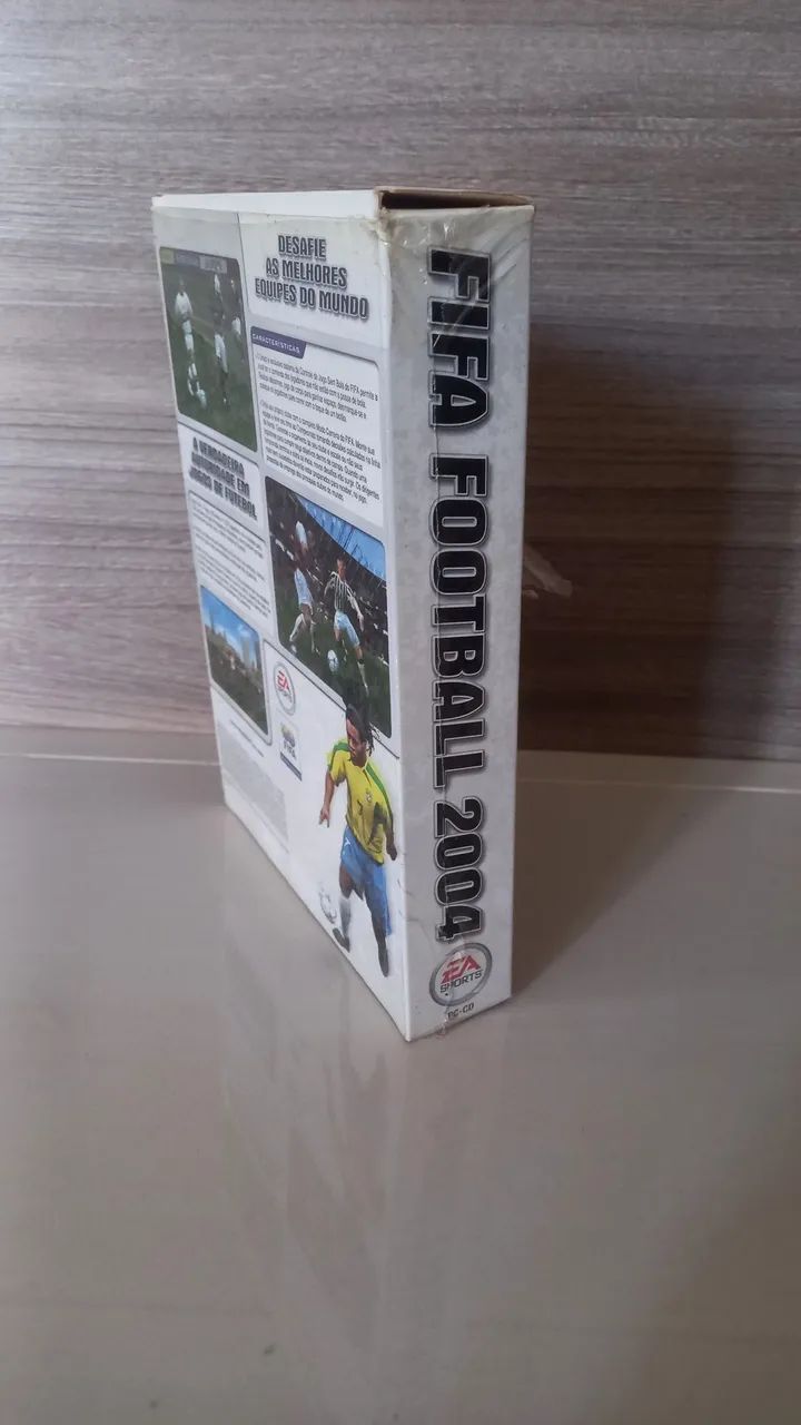 FIFA FOOTBALL 2004 PC - Foto 3