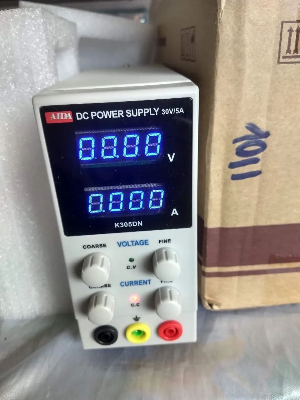 Fontes de bancada digital 4 dígitos 