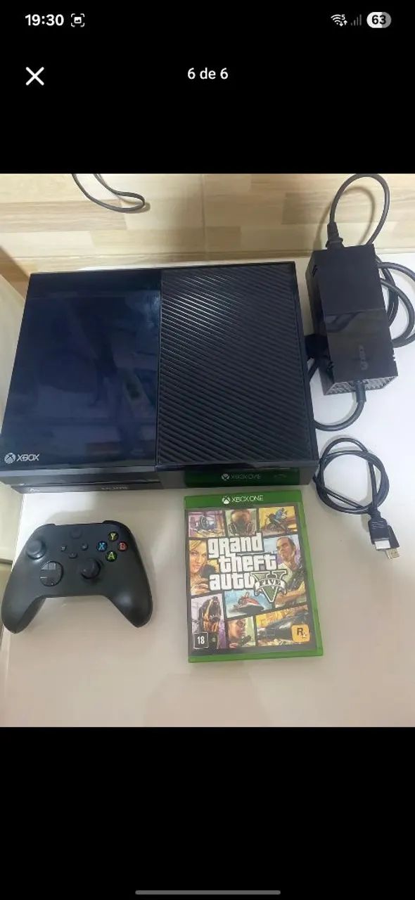Xbox One com GTA V e controle series s 