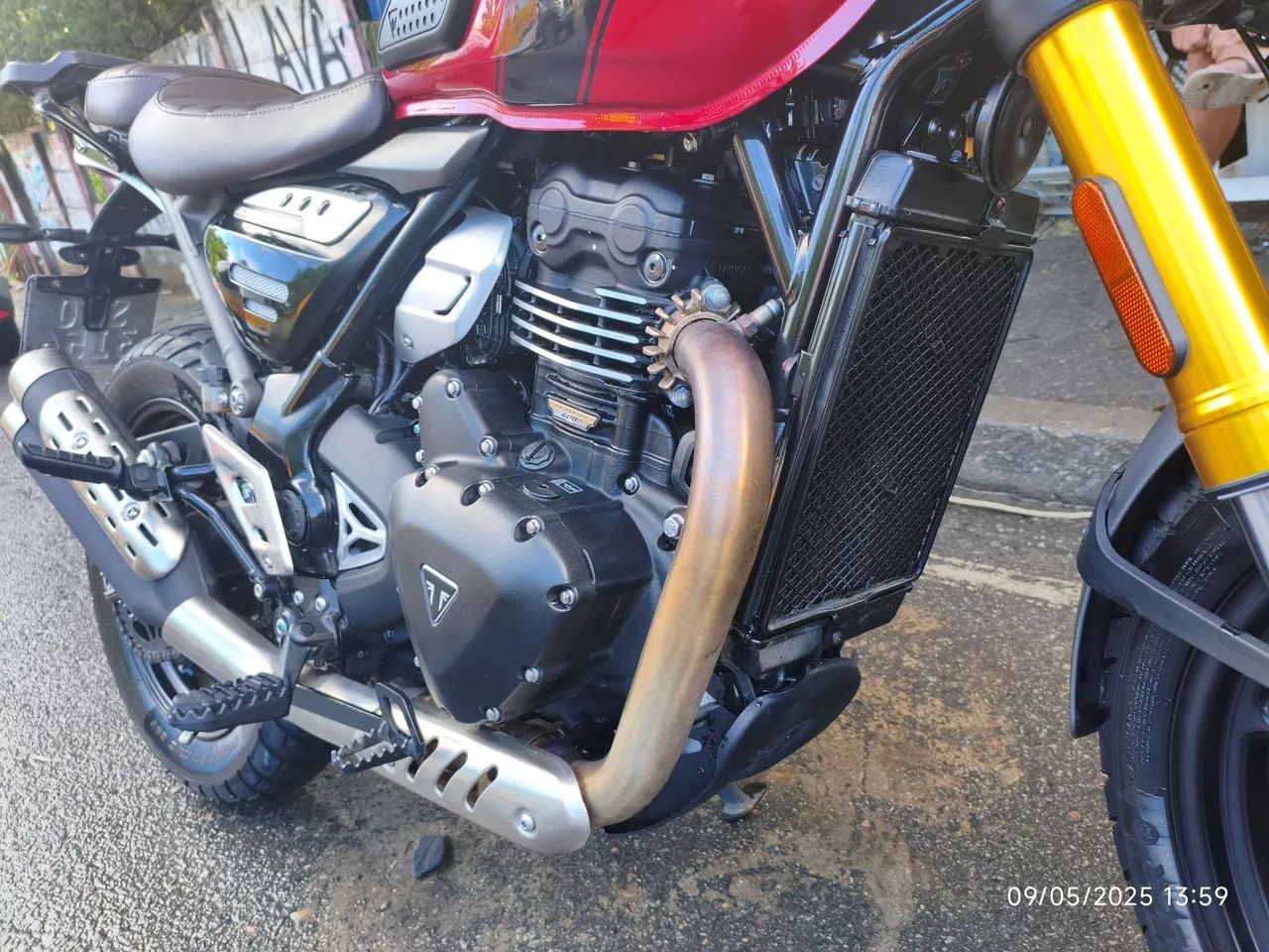 Moto linda e potente  - Foto 2