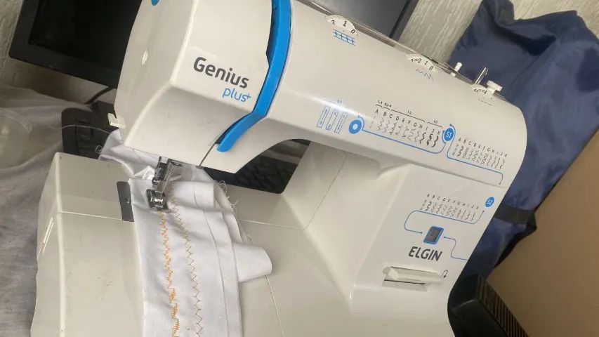 Maquina de costura64850146276355122