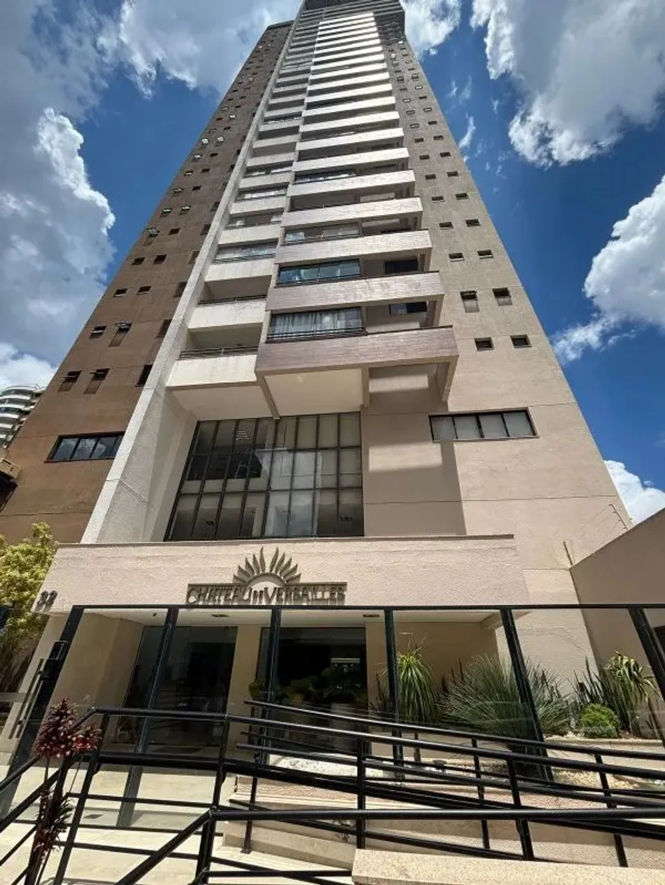 Apartamento para Venda na T-65, Château De Versailles,Setor Bela Vista, Goiânia, 2 dormitó