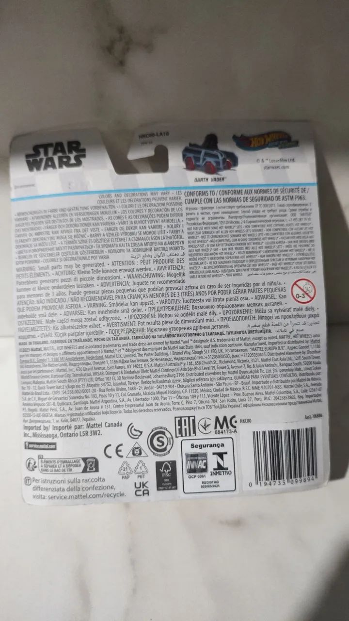 Hot Wheels Racer Verse Darth Vader Star Wars - Foto 3