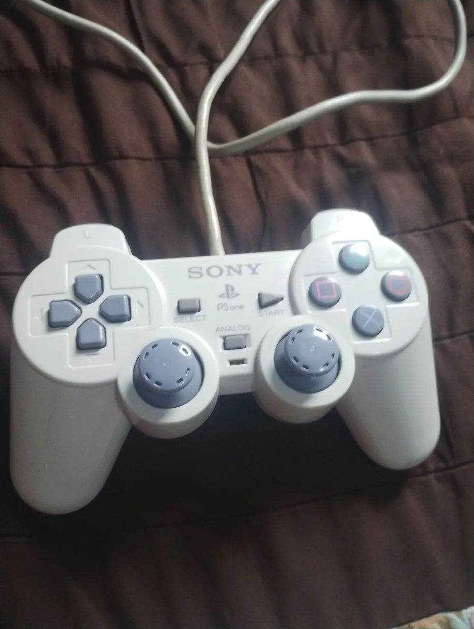 Controle de Psone série a64292478071809120
