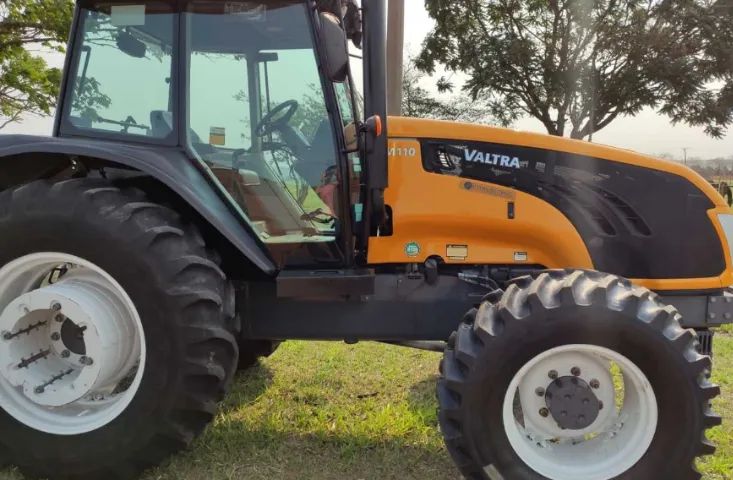 Trator Valtra BM110 2017 - Foto 3