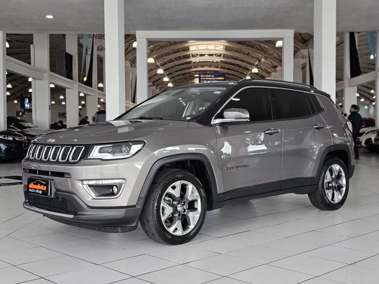 JEEP COMPASS 2.0 16V FLEX LIMITED AUTOMÁTICO 2017/2017