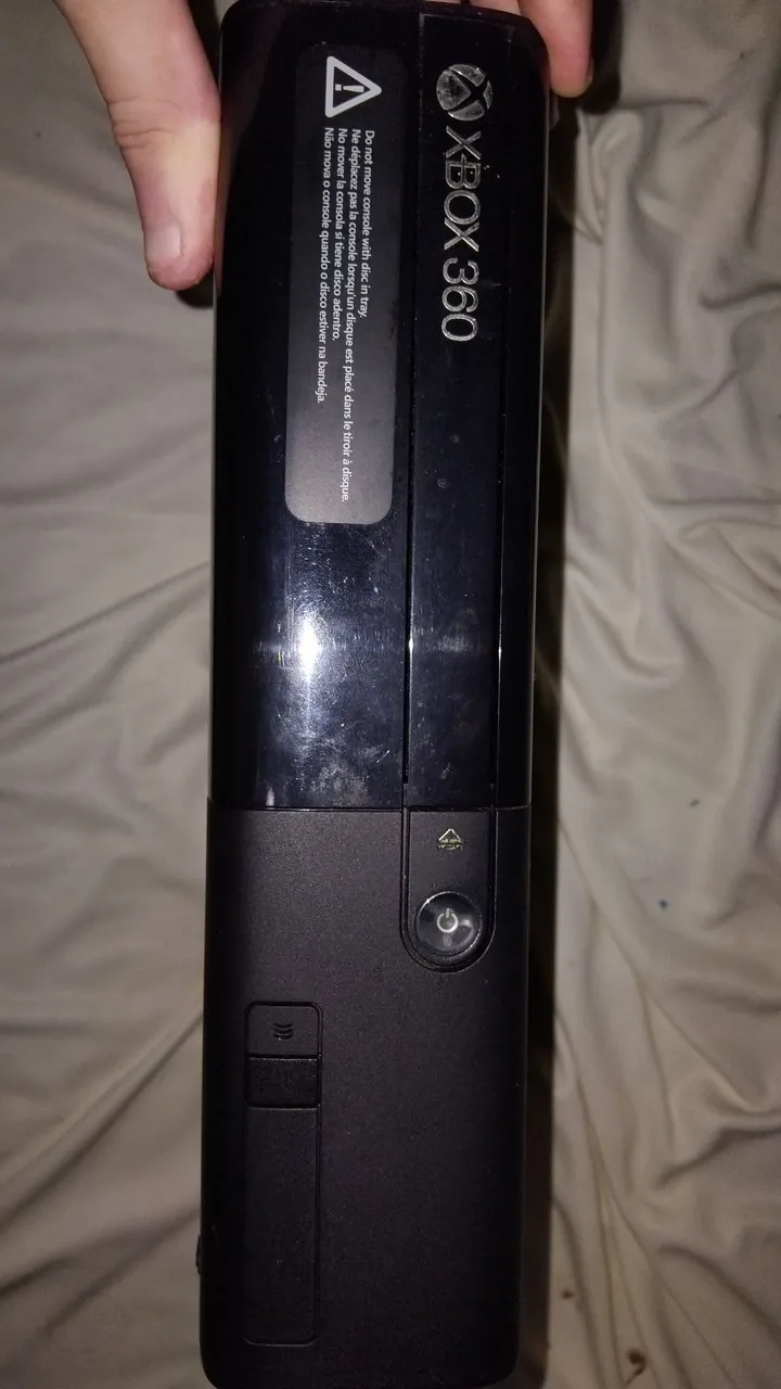 Xbox 360 Super Slim (Defeito)