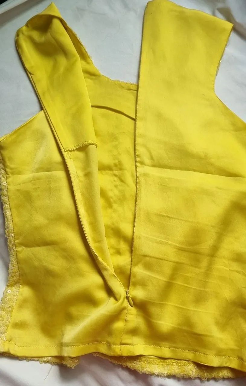 Blusa brilho PP amarela - Foto 2