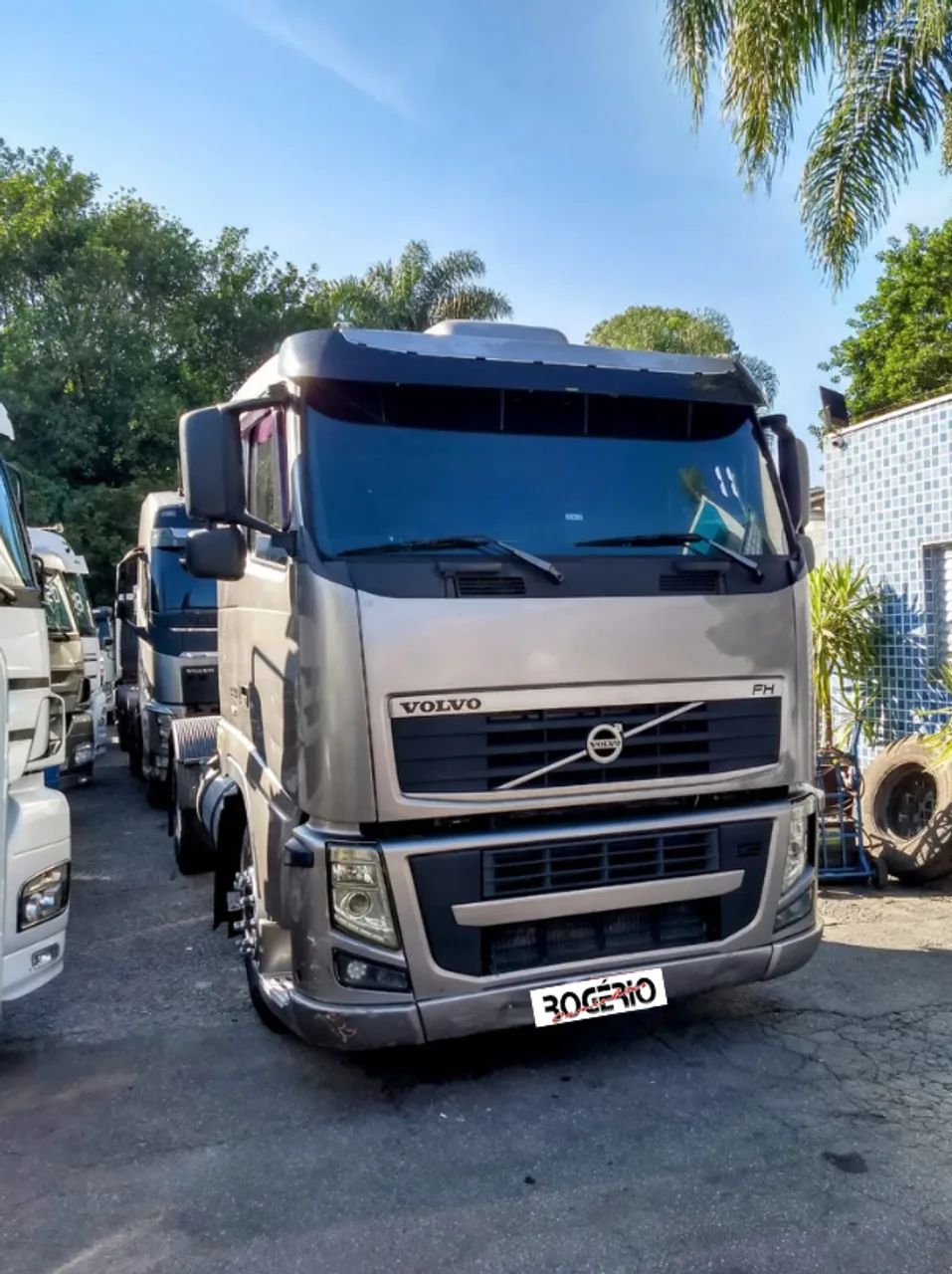 Volvo FH 440 - 4x2 - Ano 2011 - Rogério Caminhões - Foto 2