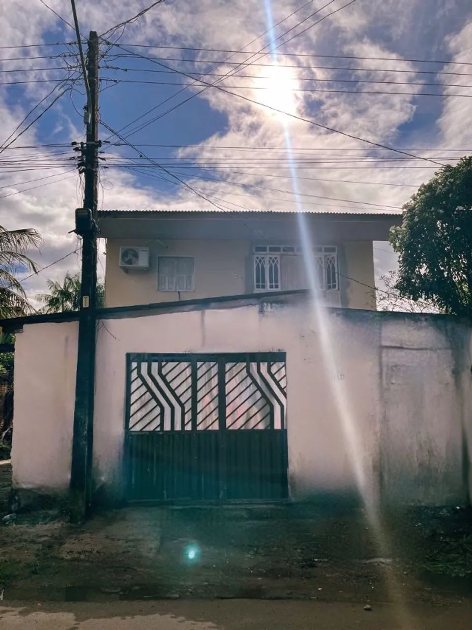 Casa em Santana com 4 apartamentos 