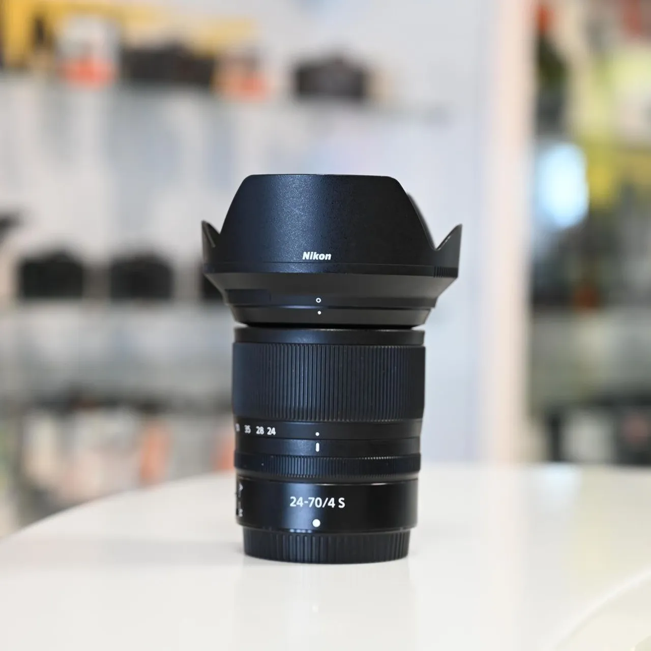 Lente Nikon 24-70mm f/4 S Z Mount