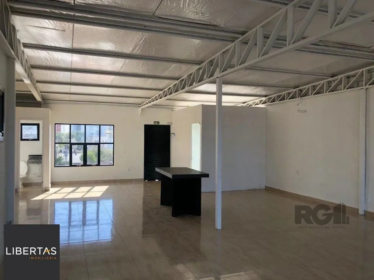 Sala Comercial para alugar Vila Ipiranga Porto Alegre/RS