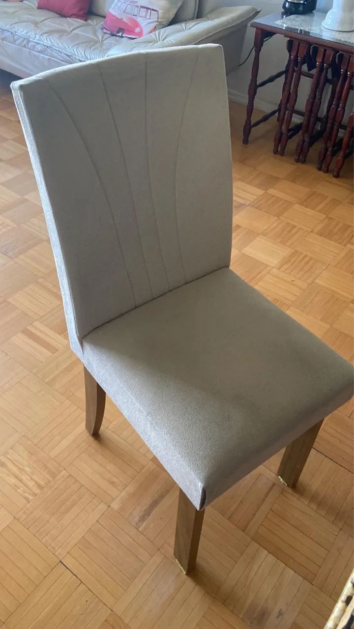 Mesa com 6 cadeiras 64341728459523123