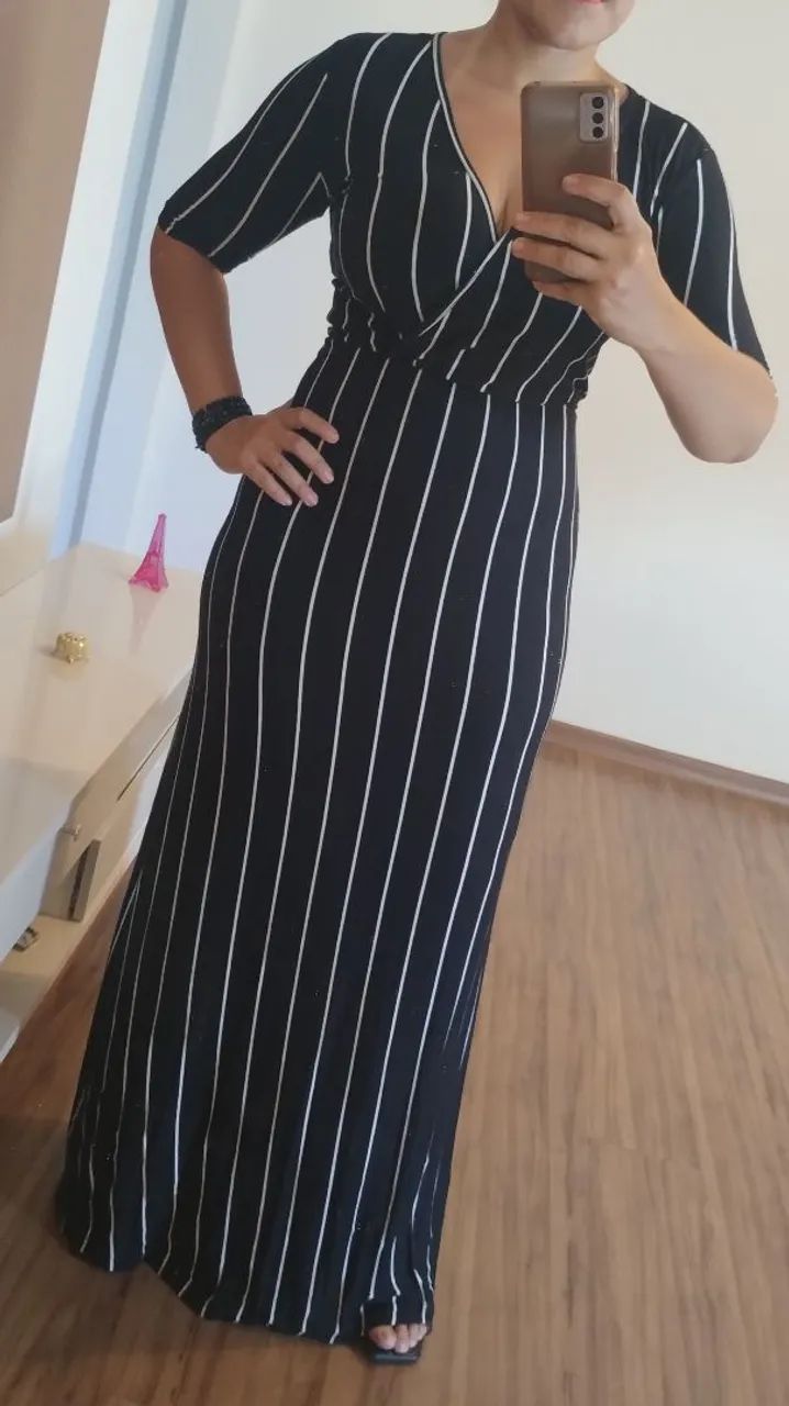 Vestido listrado preto e branco - Foto 5
