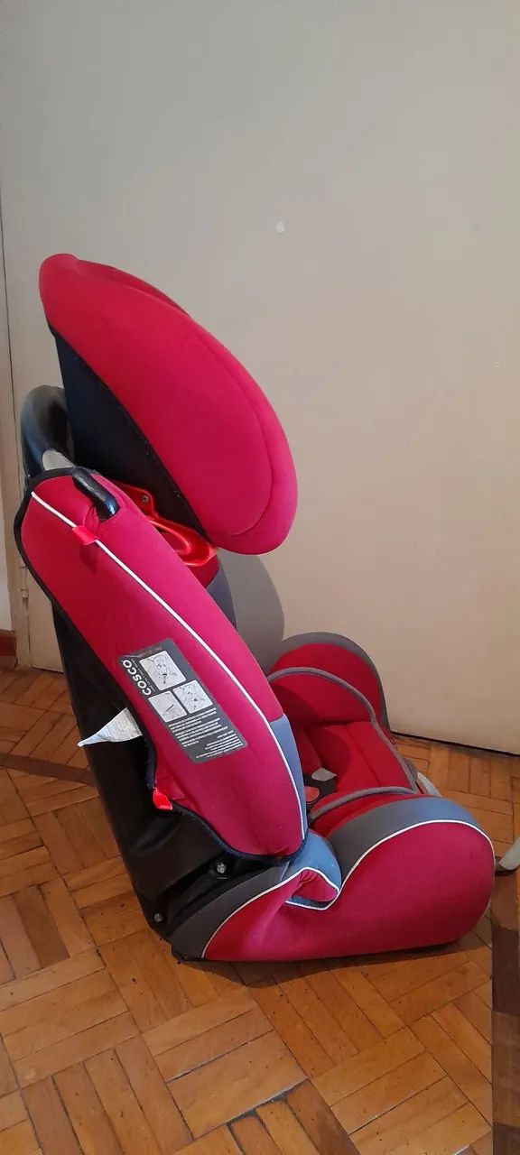 Cadeira infantil de carro , marca COSCO - Foto 3