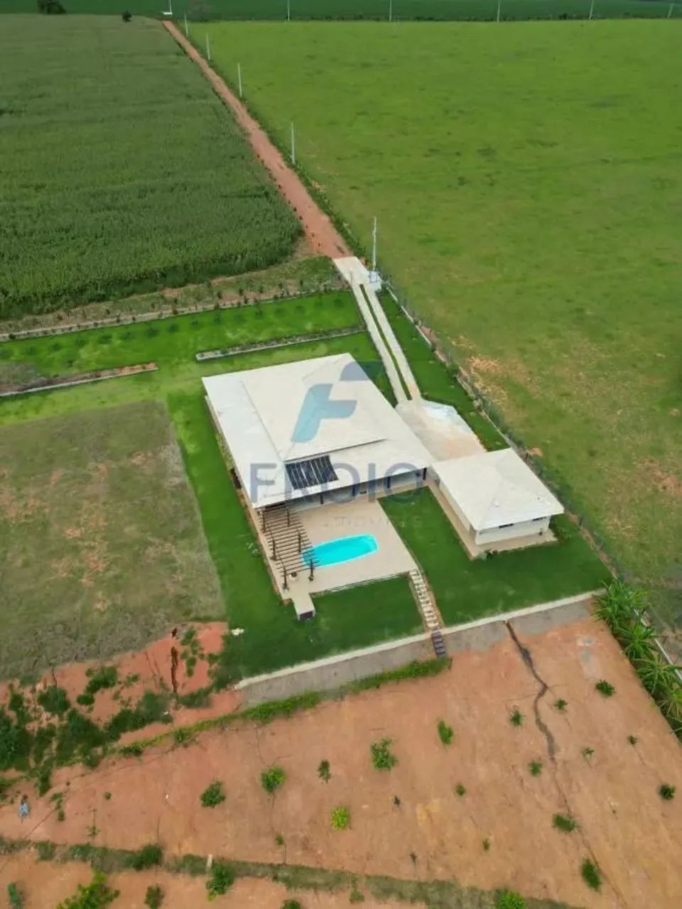Chácara de Lazer em Bela Vista  Conforto, Sofisticação e Natureza!