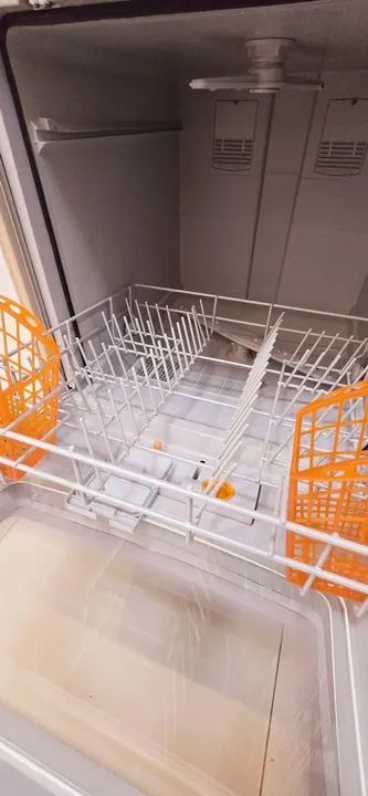 Lava Louça Brastemp 8 Serviços Ative BLF08AS Prata. Muito boa! Usada. - Foto 4