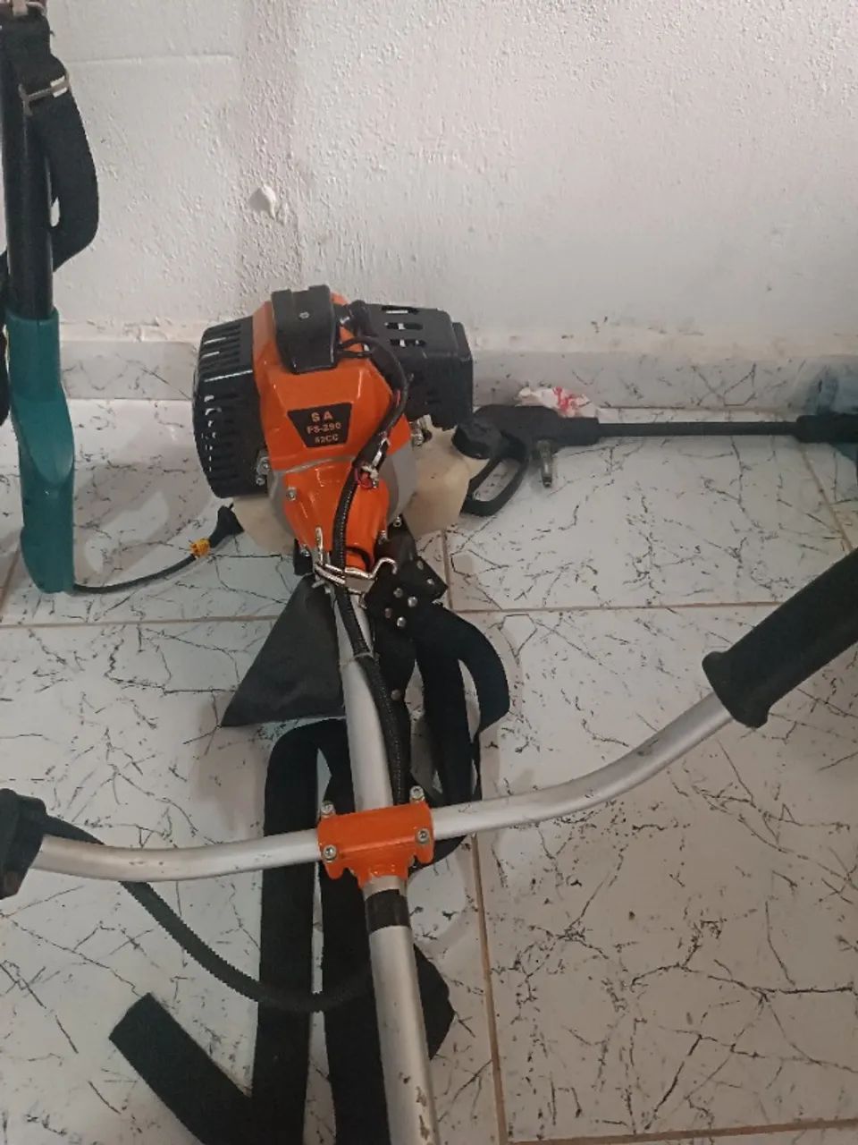 2 roçadeira por 1000 reais  - Foto 6