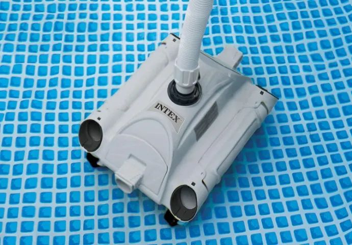 Aspirador robô para limpeza automática de piscina Krystal Clear - Foto 6