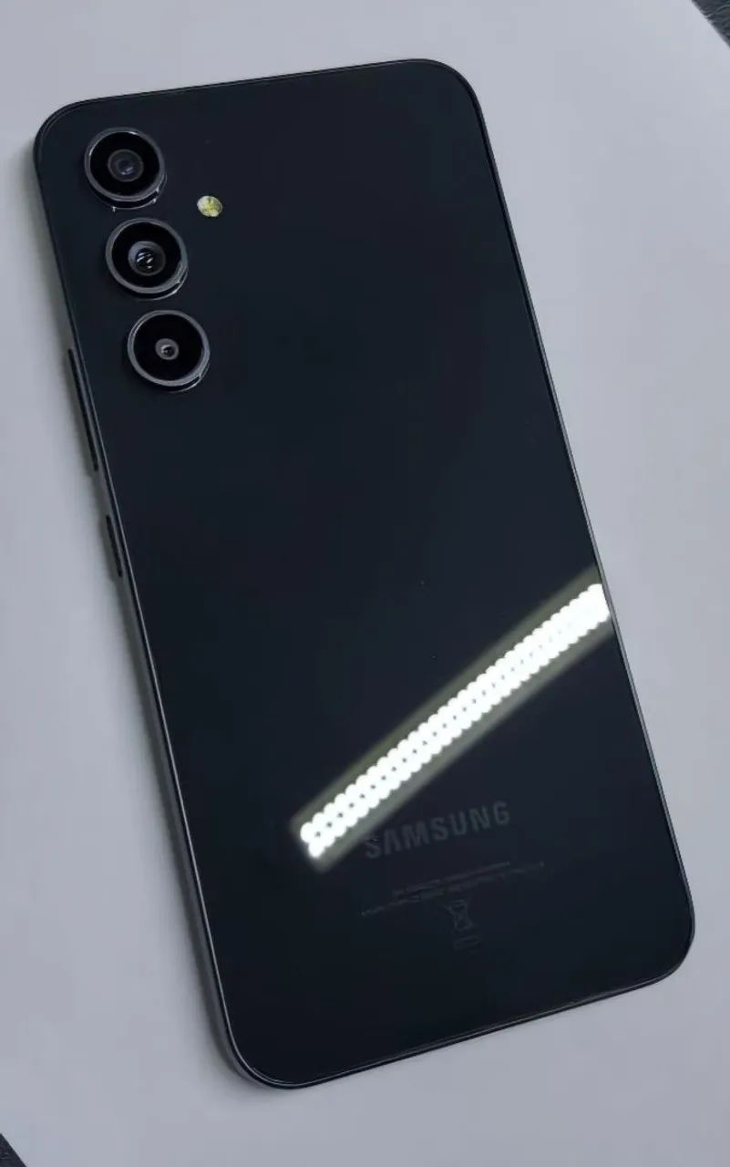 Samsung A54 5G Semi novo  - Foto 2