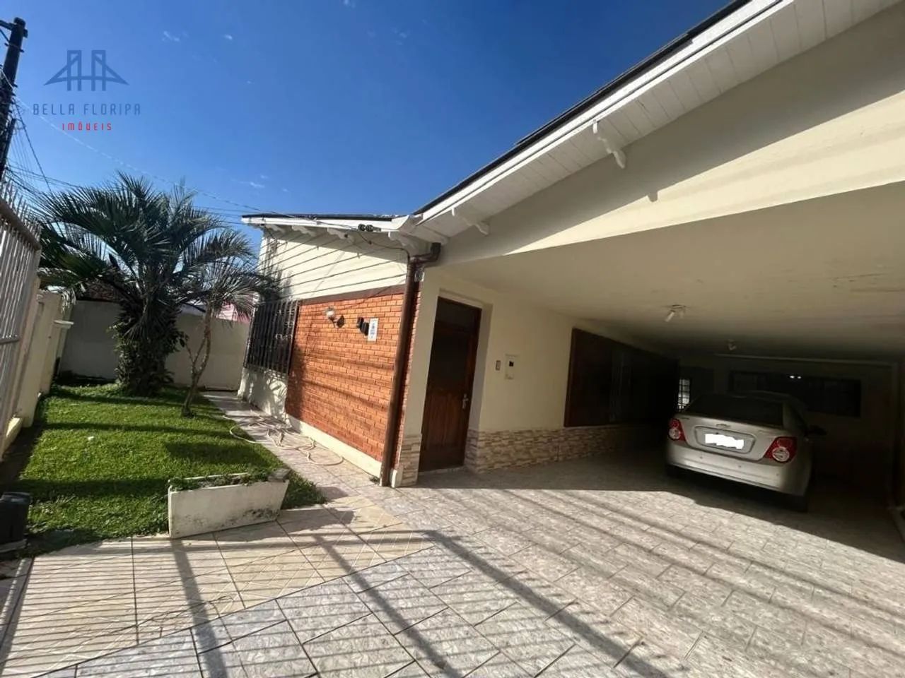 Casa com 03 dormitórios sendo 1 suite corrego grande - Foto 2