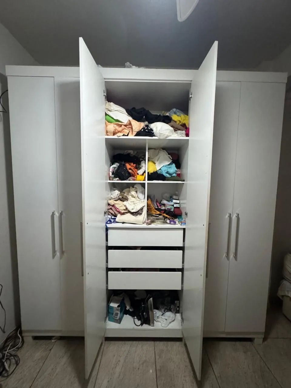 Guarda Roupa 6 Portas - Foto 2