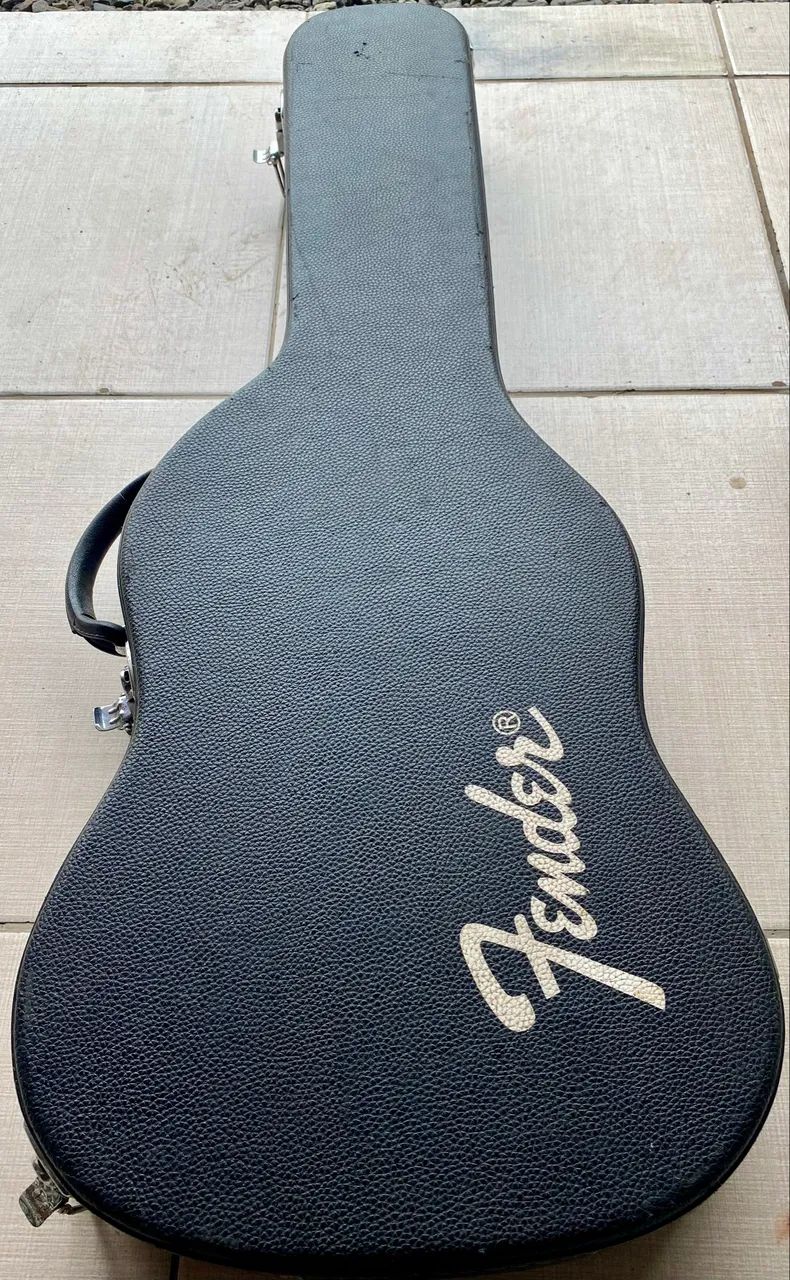 Case de Guitarra 
