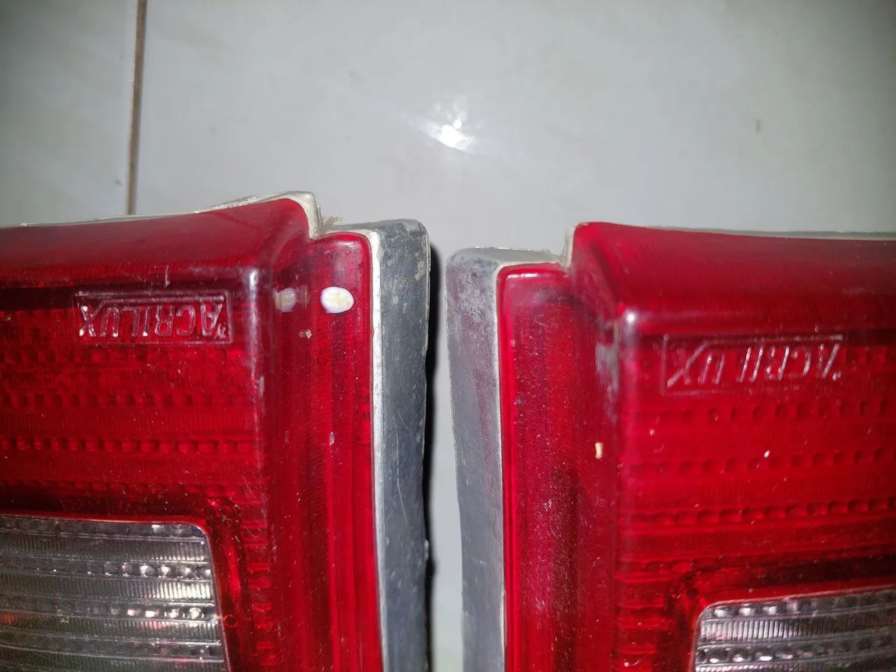 Vendo par lanterna traseira da santana quantum  - Foto 2