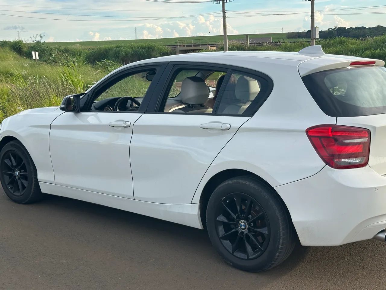 BMW 118IA / Urban/sport 1.6 TB 16V 170cv 5P 2012