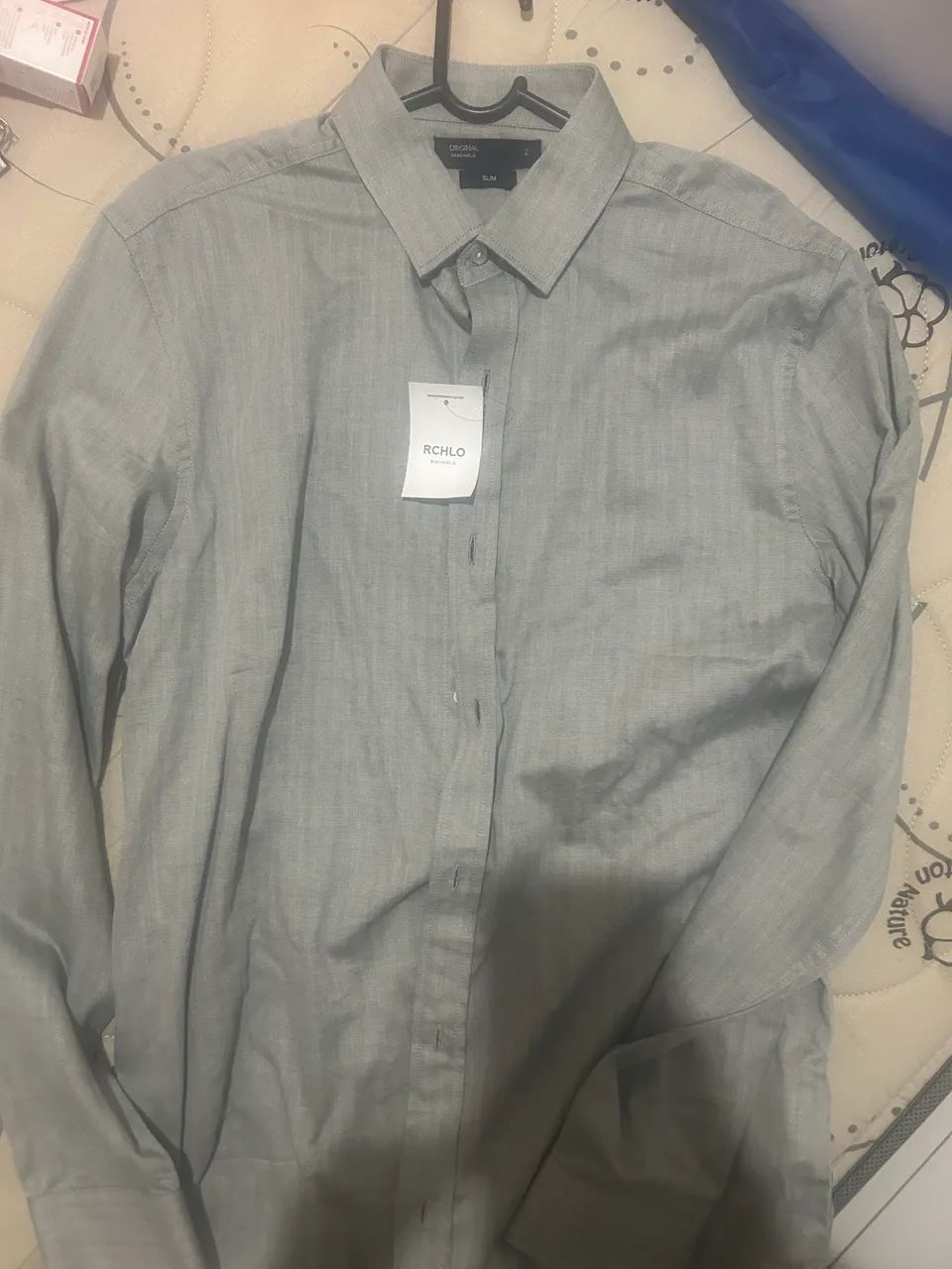 camisera manga longa, cinza. Nova.