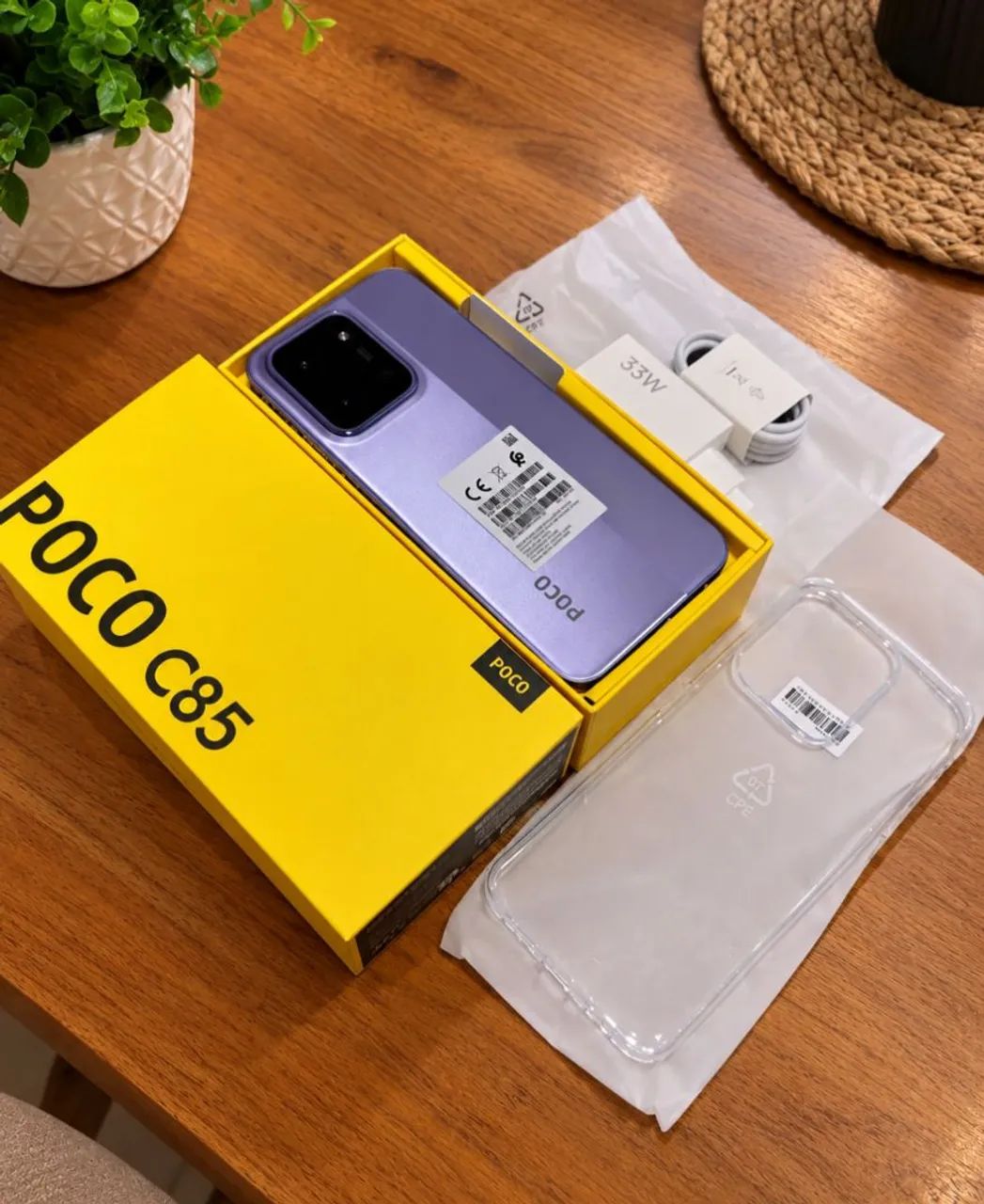VENDO CELULAR POCO C85 256GB NOVO 