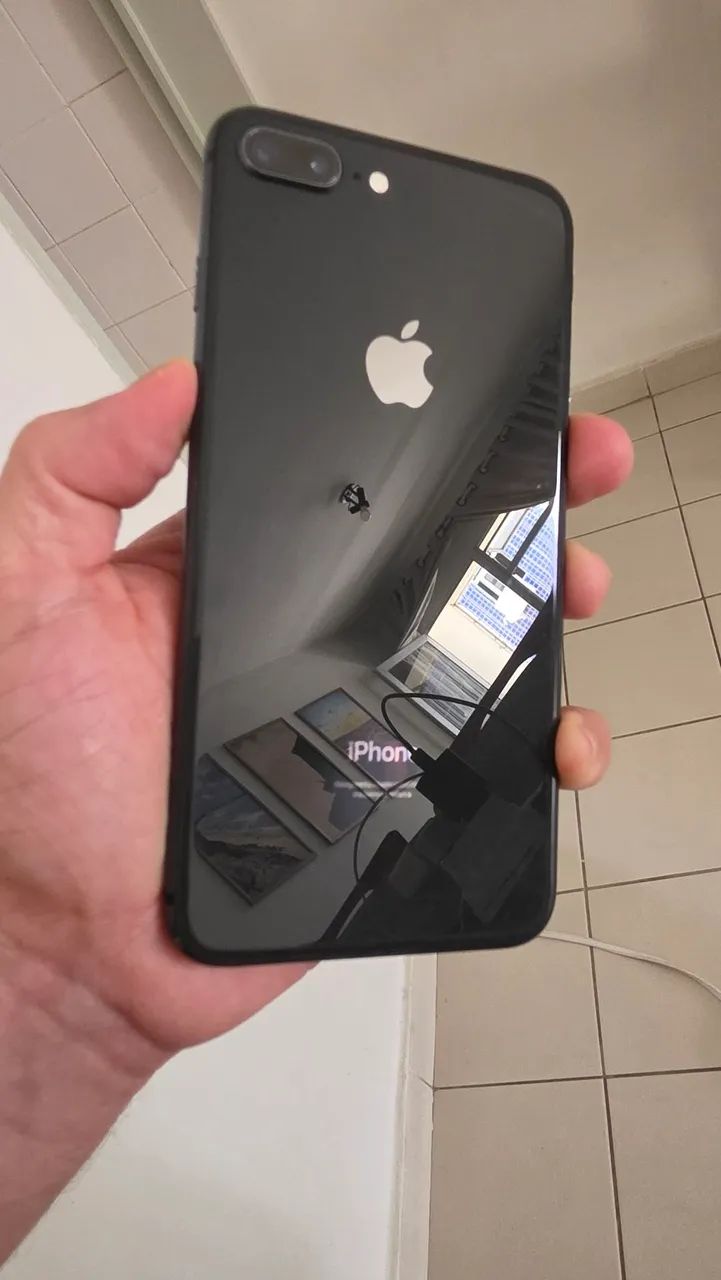 IPhone 8 plus impecável  - Foto 2