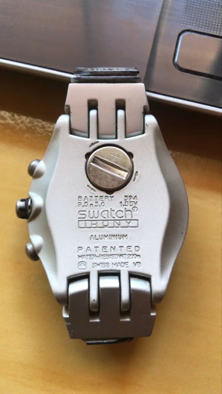 Relogio SWATCH IRONY de ALUMINIO - Foto 5