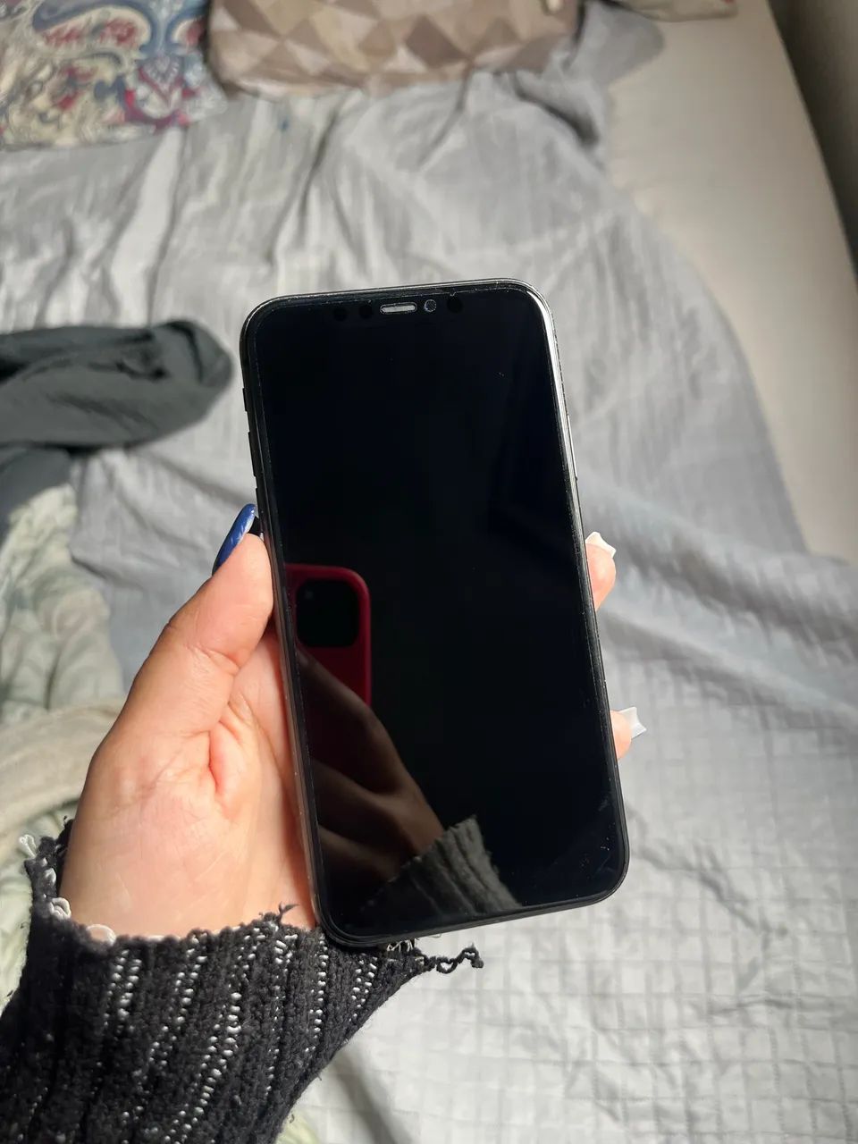iPhone 11 64GB Preto - funciona, problema na bateria - Foto 2