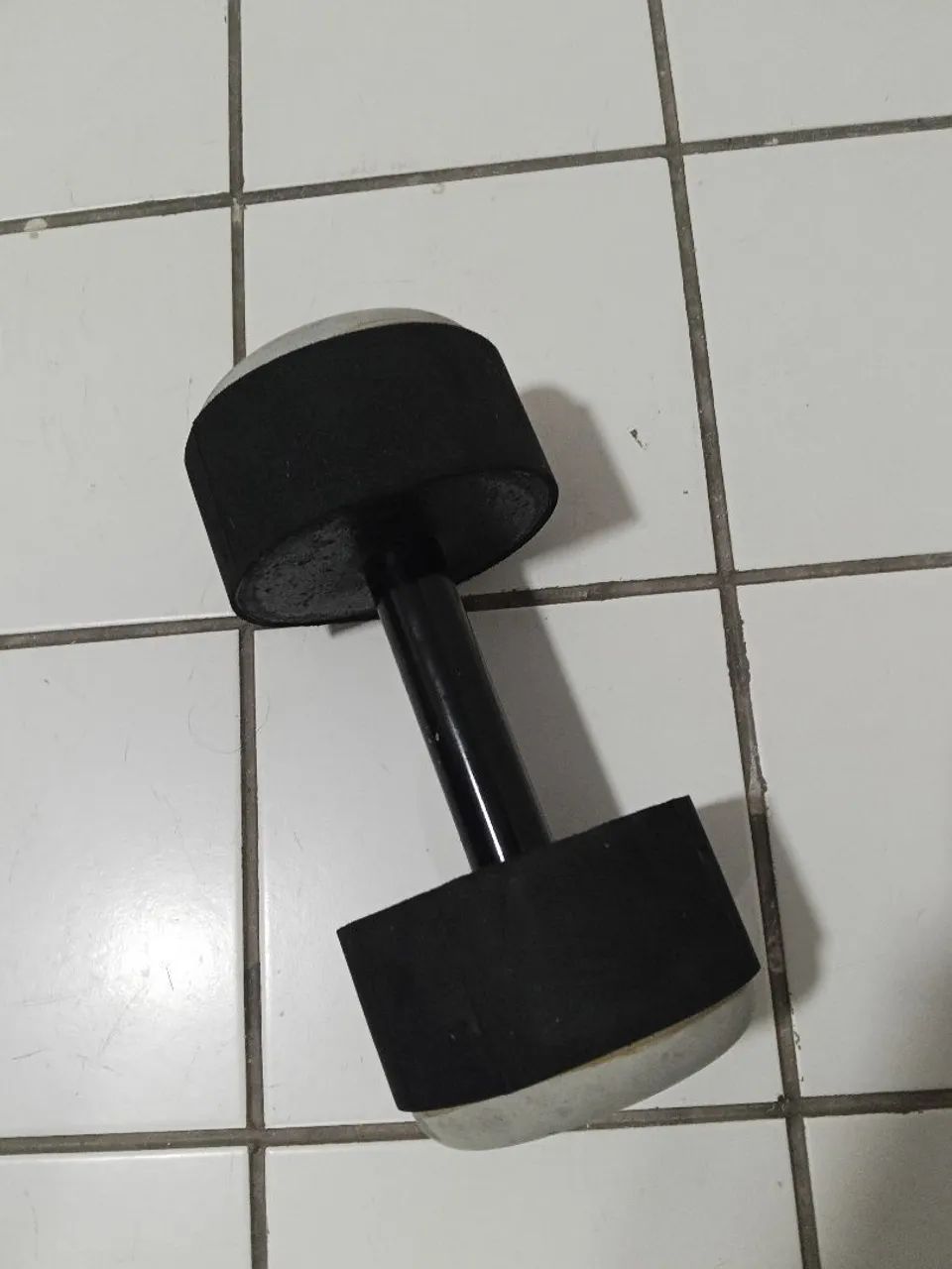 Halteres e anilhas com barra - Foto 4