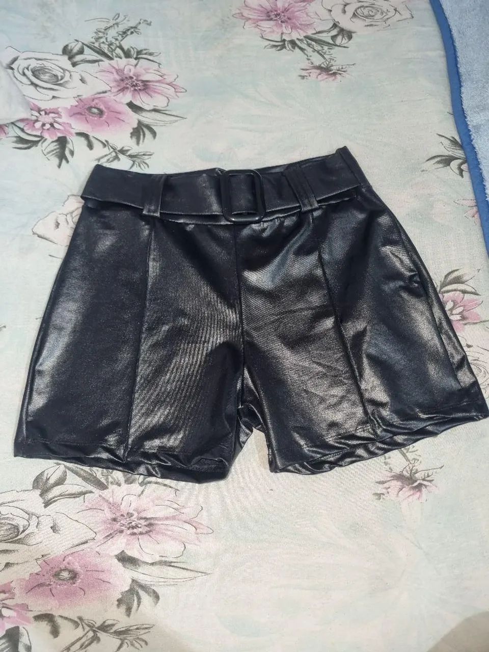 Shorts no precinho  - Foto 2